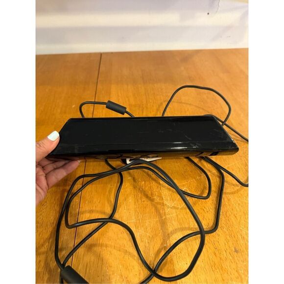 Microsoft Xbox 360 Kinect Motion Sensor Bar Black Model 1414 - Picture 5 of 11